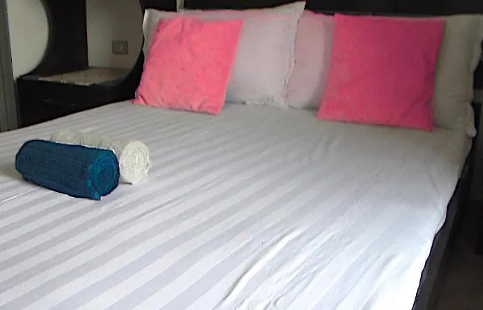 Apartament Clearwater Sea View 11 Minutes To Center 3 Minutes To *