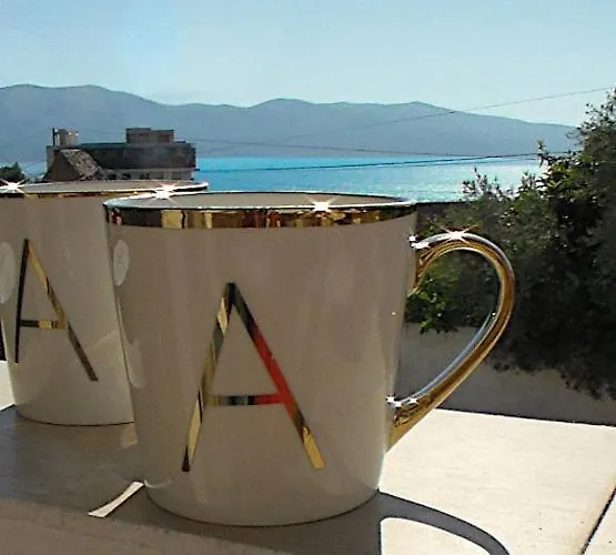 Appartamento Clearwater Sea View 11 Minutes To Center 3 Minutes To Vlorë